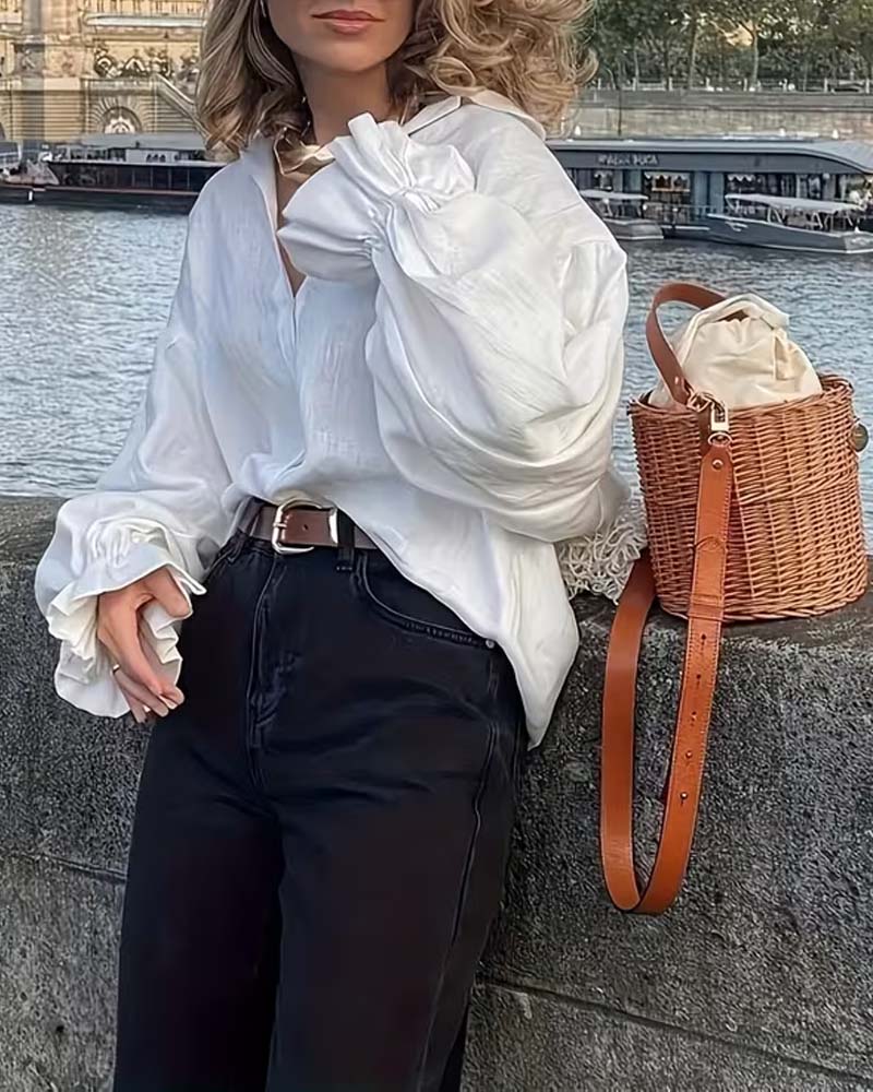 Shirt met ruches op de mouwen en verlaagde schouders