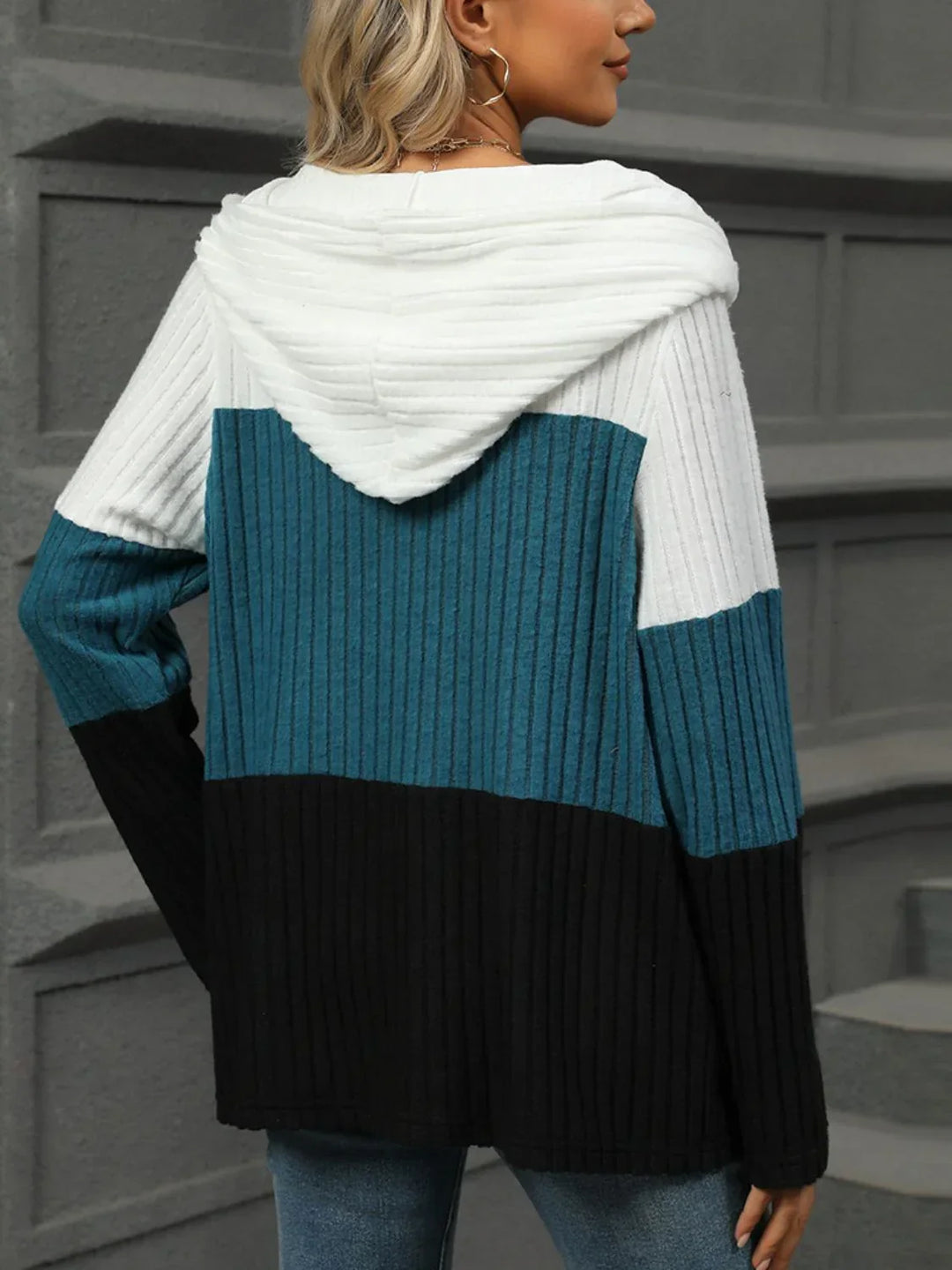 Color Block T-shirt met capuchon en lange mouwen