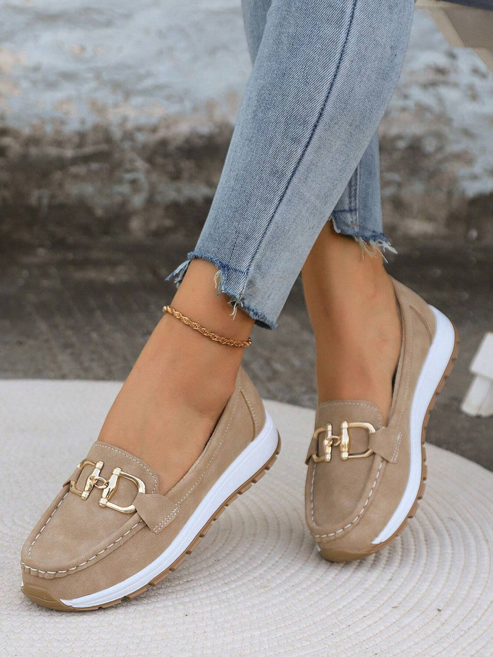 Elegante Flat Loafers met Gespontwerp