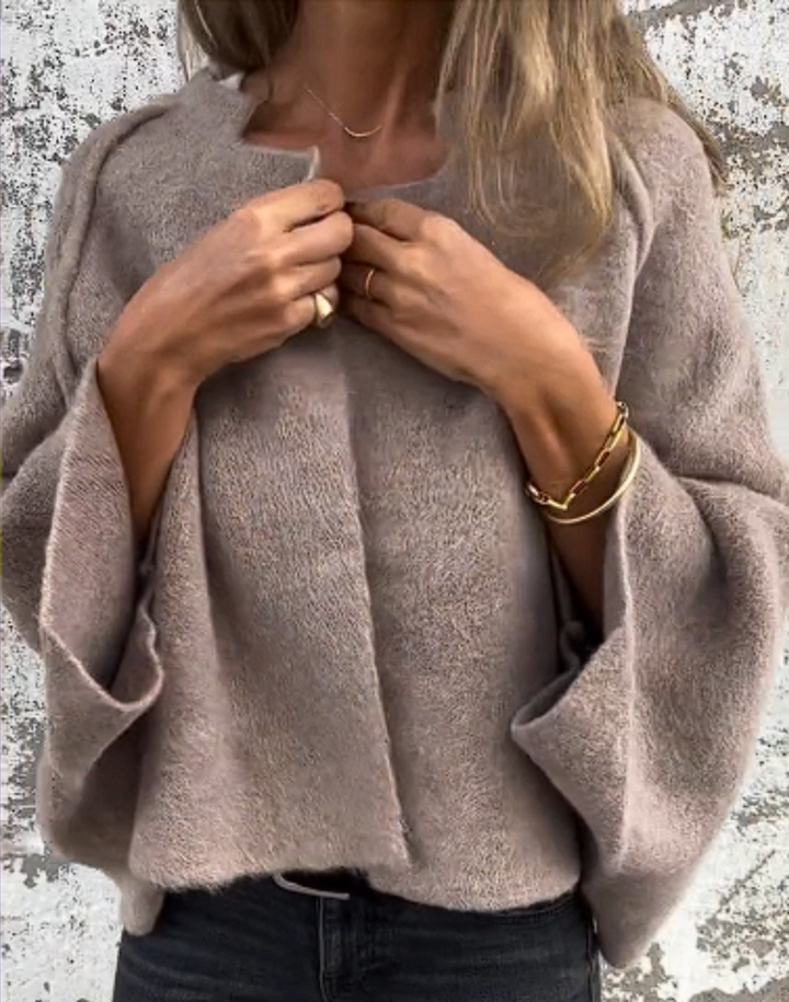 Neutrale Gedrapeerde Knit Top