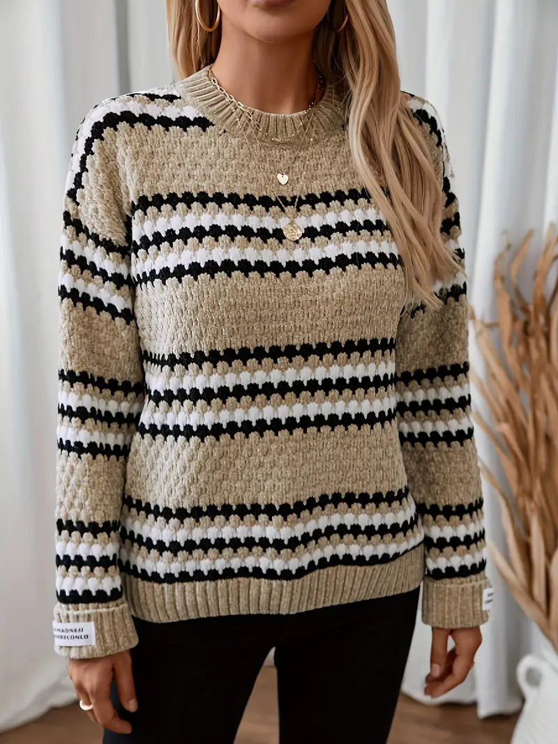 Essential Striped Sweater met Classic Fit