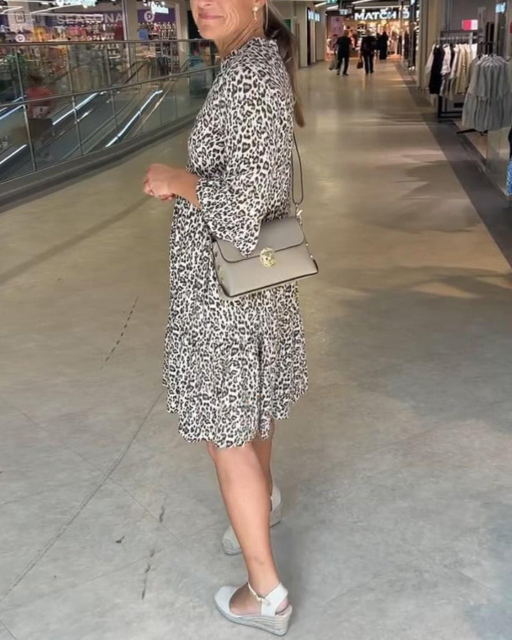 Moderne Casual Jurk met Opvallende Print