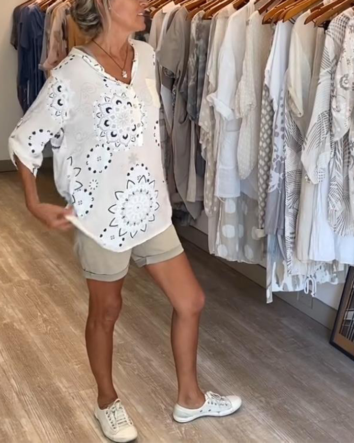 Veelzijdige V-Neck Printed Half Sleeves Blouse