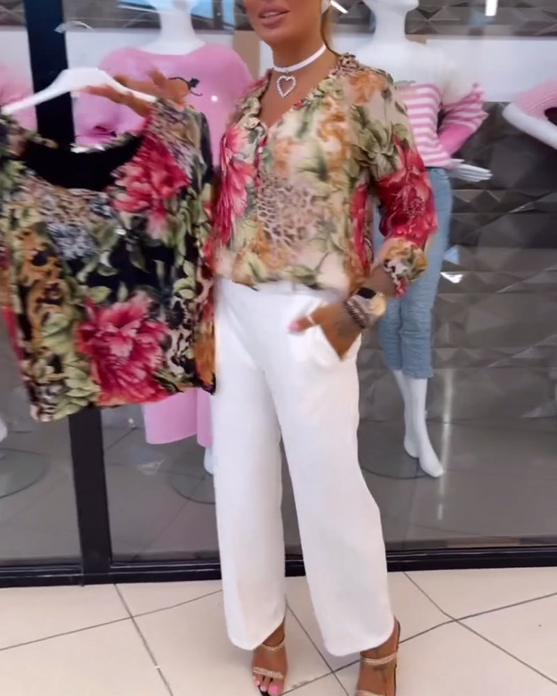 V-hals blouse met bloemenprint