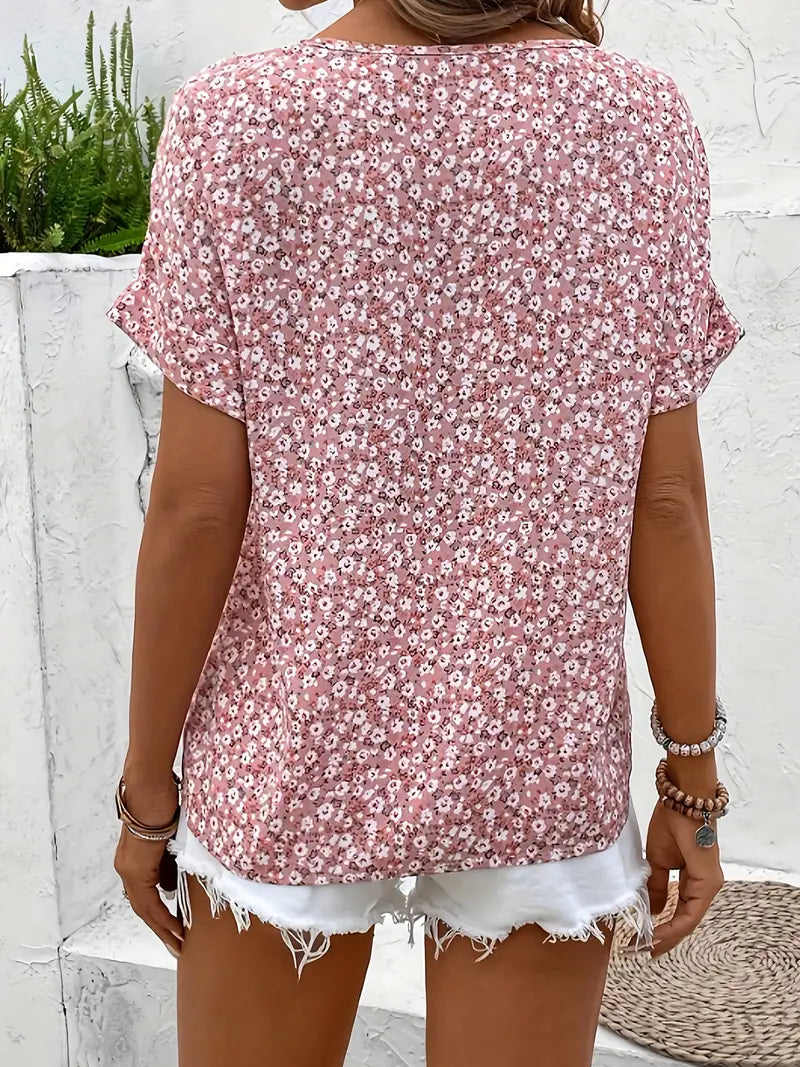 Moeiteloze top met bloemenprint en knoopjes