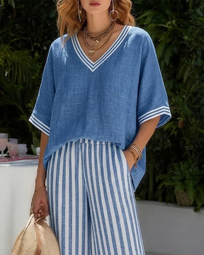 V-hals Set met Batwing Mouwen, Streepjes en Wide Leg Broek
