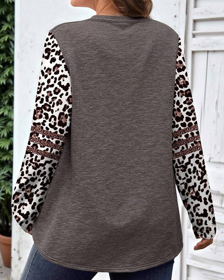 Top met lange mouwen, ronde hals en leopardprint