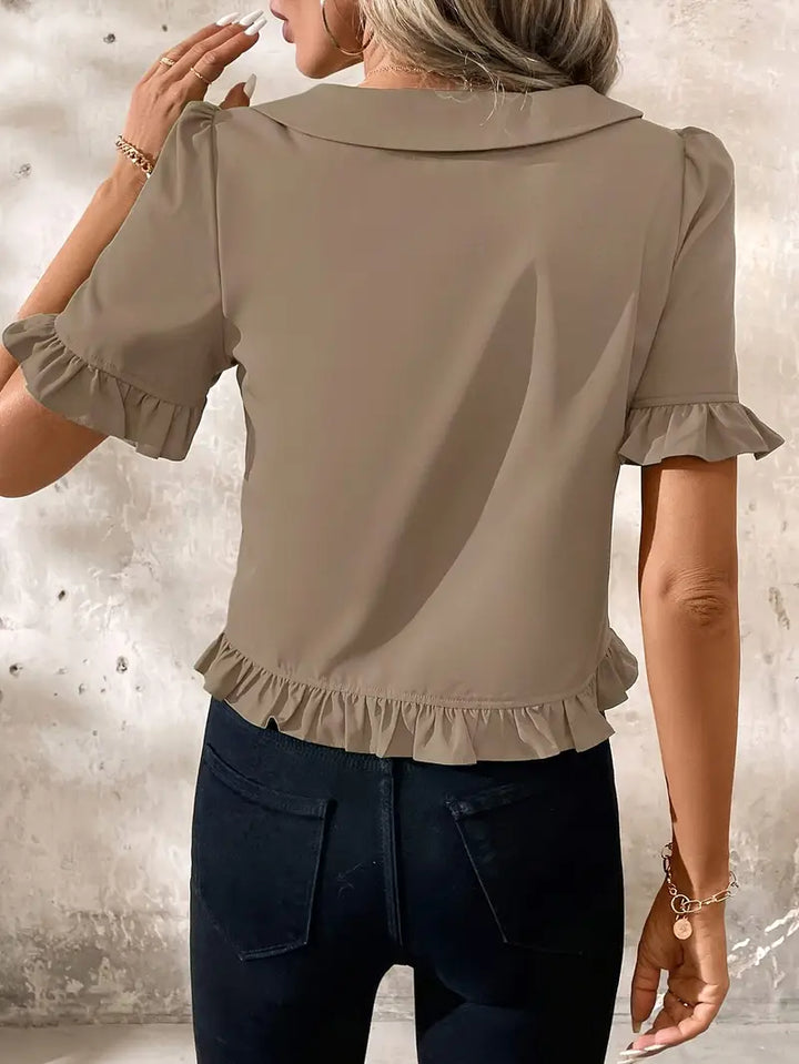 Elegante blouse met korte mouwen