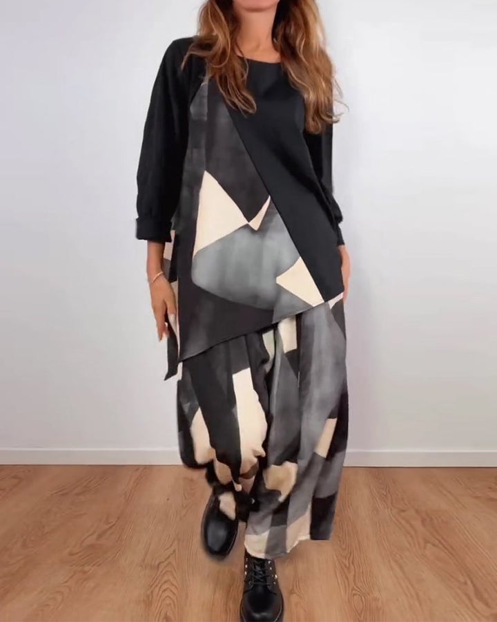 Casual tweedelige set met geometrische print en wijde pijpen