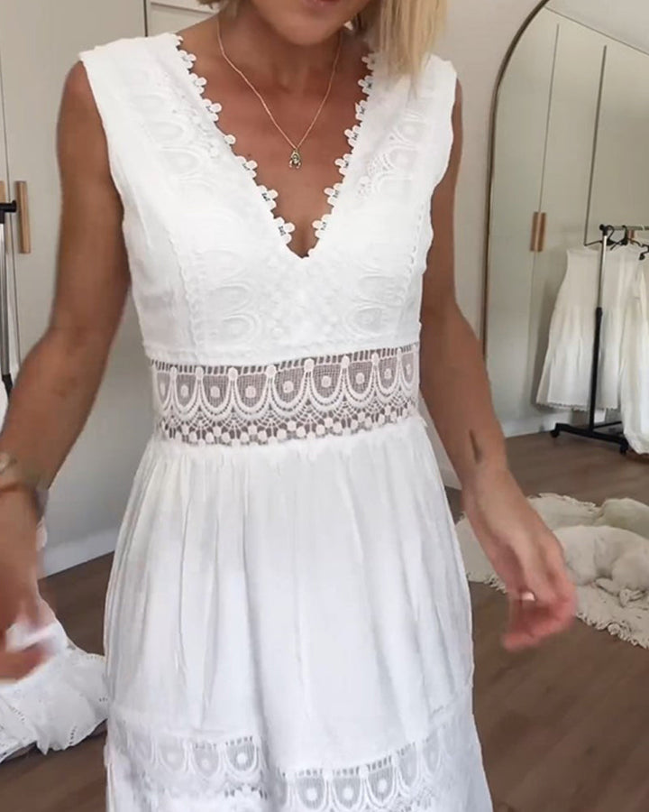 Elegante kanten jurk met V-hals