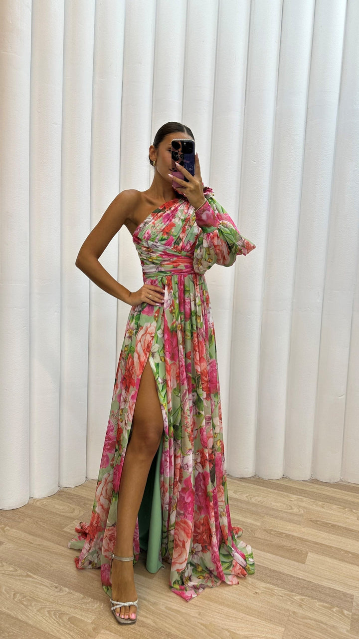 Luchtige Gown met Elegante Drapering