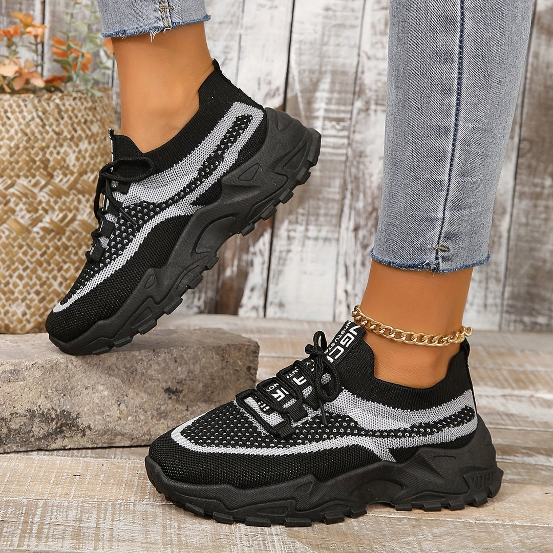 Amanda Stijlvolle Mesh Sneakers met Flexibele Pasvorm