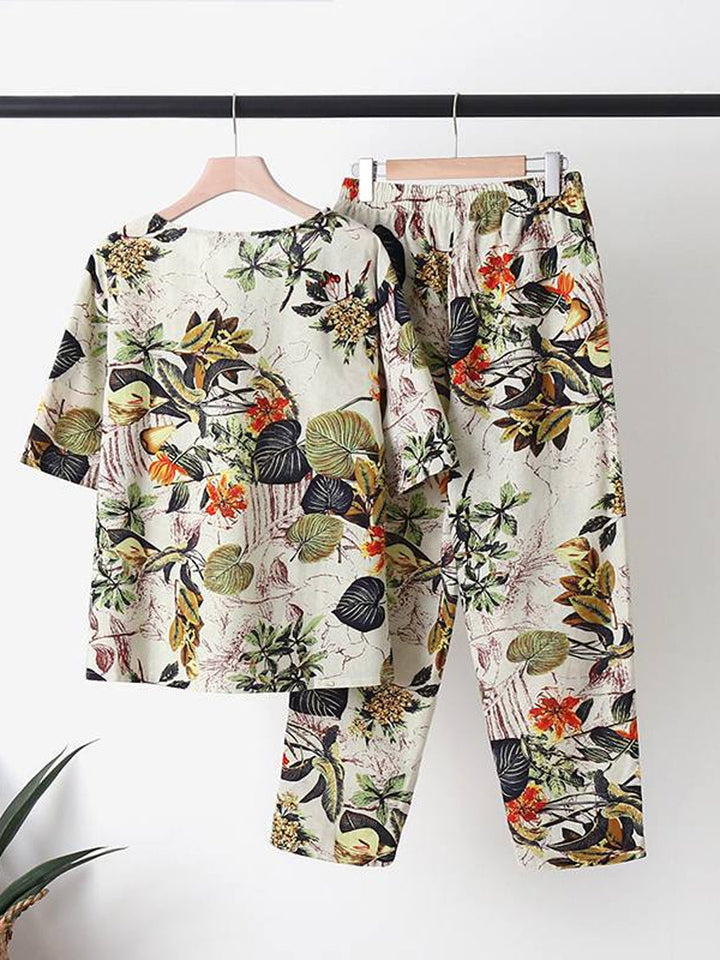 Tweedelig set met bloemenprint en ronde hals