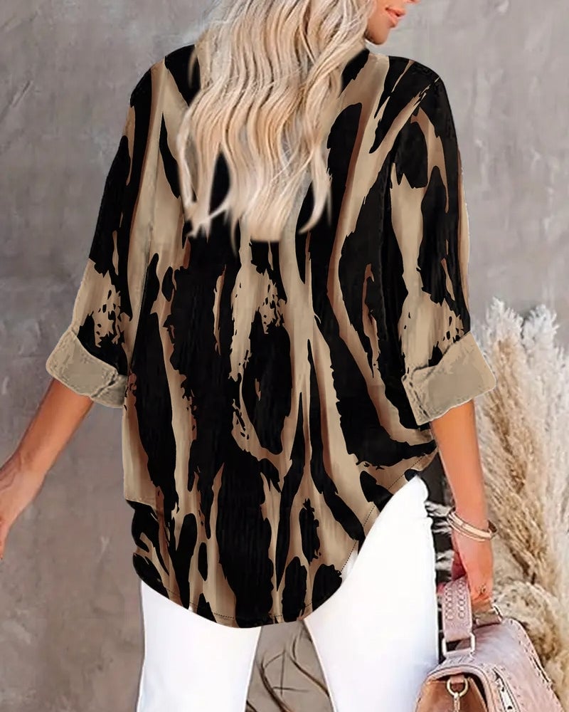 Blouse met opstaande kraag en onregelmatige print