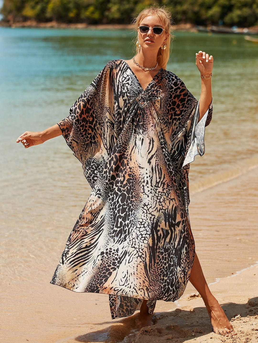 Coral Breeze Wrap Dress met Kimono-mouwen