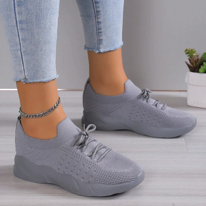 Nessa Orthopedic Shoes met All Day Comfort