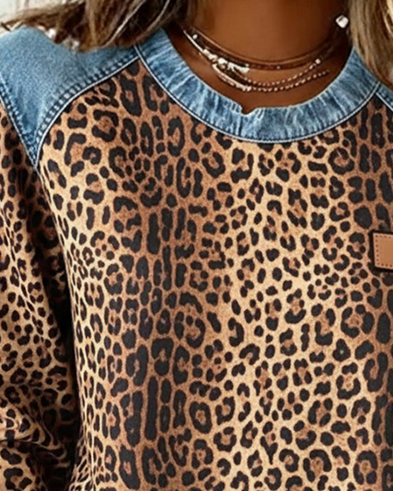 Luipaardprint denim lapwerk trui