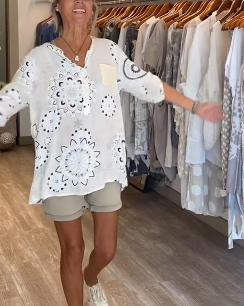 Veelzijdige V-Neck Printed Half Sleeves Blouse
