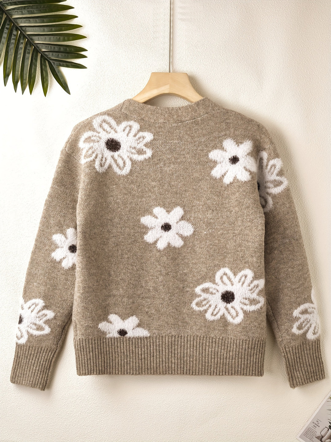 Mia | Gebreid vest met bloemenprint