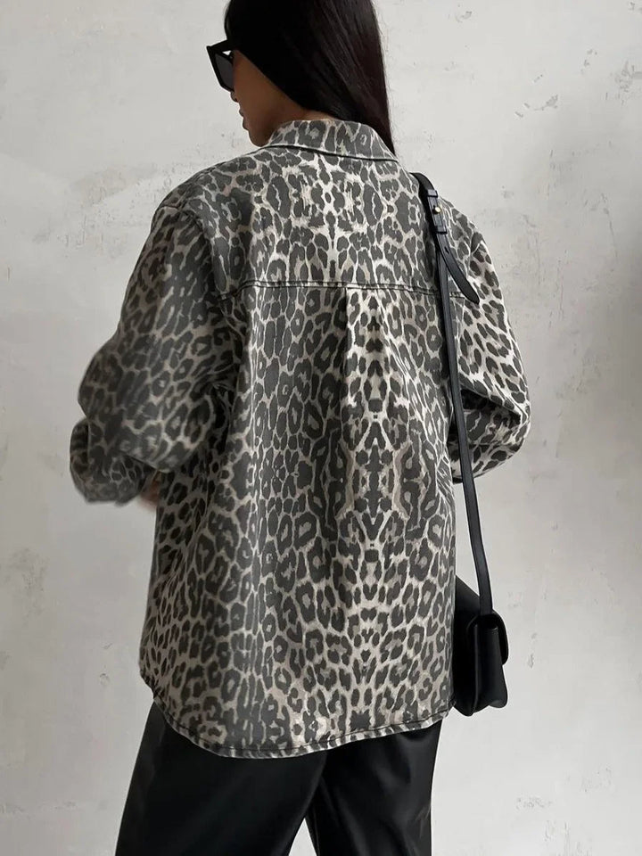 Elegant jasje met luipaardprint