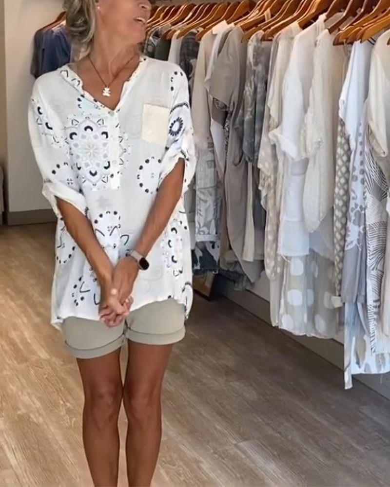 Veelzijdige V-Neck Printed Half Sleeves Blouse