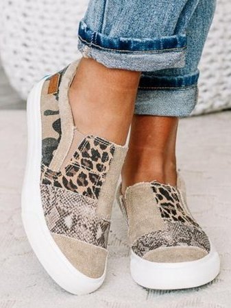 Trendy pijnstillende slip-ons