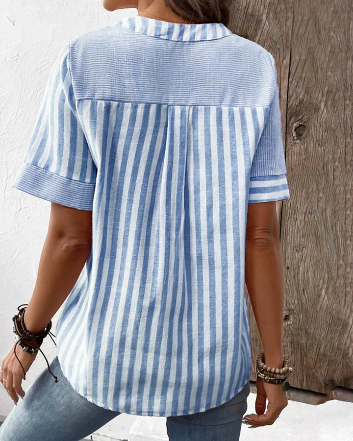 Klassieke Gestreepte Blouse met Knoopsluiting